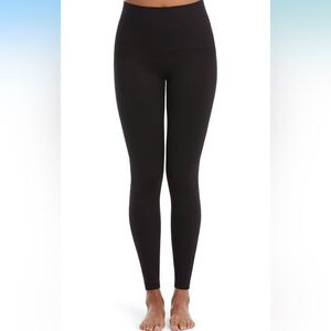 Spanx Look at Me Now Seamless Leggings